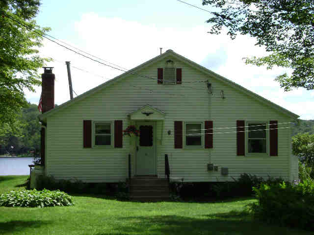 Building photograph for 8 WEST SHORE DR